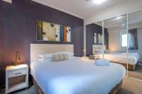 Skyline Viewpoint City Escape Parking - Pool - Gym - B&B Brisbane
