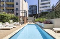 City Lights Retreats - 2 Bedroom, 1 Bathroom - B&B Perth