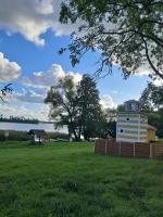 Mazurska Latarnia z prywatną plażą i stawem - B&B Rydzówka