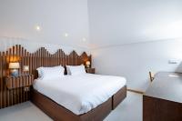 One-Bedroom Apartment with Terrace