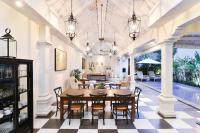 Private 2 Br Pool Villa, 400m to Beach, Sleeps 4 - B&B Seminyak