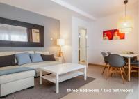 Apartamento de 3 dormitorios y 2 baños