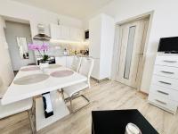Apartmán u Louckého kláštera 2 plus KK - Chambres d'hôtes Znojmo