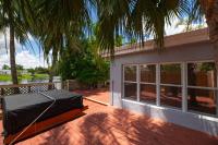 4BR Lakeview vacation home with 5beds, sleeps 10, Game Room, Mins to Sawgrass Mills - Chambres d'hôtes Sunrise