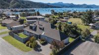 Coastal Sound - Waikawa Holiday Home - Bed and Breakfast Waikawa