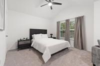 New Luxury Getaway - Two King Beds, Heated Pool, Outdoor Grill & 1Gbps Wifi - B&B Flower Mound