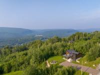 Mountain View & Spa - Chalet Le Albert - B&B Sainte-Côme