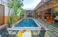 Hometown Bamboo 5-Bedroom Pool Villa Danang-2 Min to Beach - B&B Da Nang