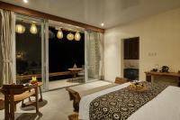 One Bedroom Infinity Pool Villa with Jungle View