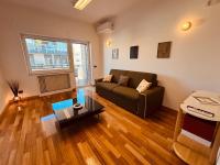 Three-Bedroom Apartment with Balcony