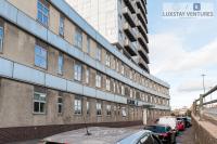 Stylish 2 Bed 2 Bath Apartment - Sleeps 5 - 3 Mins to St Margarets Station & Highcross - Free Parking - B&B Leicester