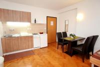 Estudio con terraza