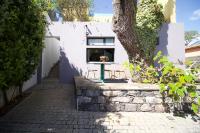 Modern Studio with Kitchen & Secure Parking in Funchal - Ferienwohnung Funchal