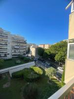 Le Week Riviera - Spacieux 3 étoiles-Coeur de Cannes - Palais des Festivals- Terrasse - Clim- Garage - Bed and Breakfast Cannes