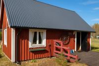 Charming Swedish Summer Cottage - Happy Rentals - B&B Motala