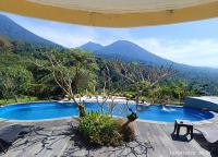 Deluxe Room with Mountain and Pool View