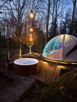 OUT & LODGE, Wigwam - B&B Couvin