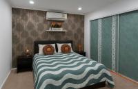 Private Bedroom and Large Deck Separate Entrance - B&B Auckland