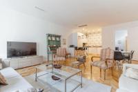 Spacious Central-3Bedrooms 3Bathrooms-Sol - B&B Madrid