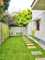 Le Beach Villa, Luxurious Stay Opposite Auroville Beach, ECR Road - BMC - Chambres d'hôtes Kalabam