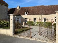La Maison de Charme - Calme - Grand jardin - Jeux - B&B Sévigny