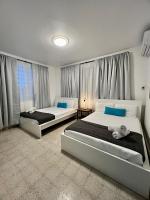 4BR 6 Beds 2 Baths Walk to Condado Beach - B&B San Juan