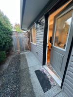 Beautiful Entire 2 Bedroom Suite - Chambres d’hôtes Nanaimo