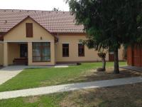 Althaus Vendégház - B&B