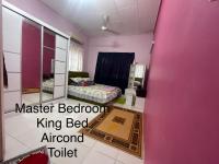 ZzHomestay - B&B Kampong Melayu Relau Berdiri