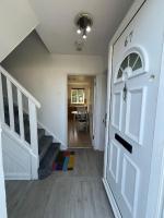 Charming Urban Retreat - Ferienwohnung Elmers End