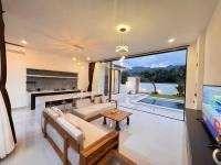 Maha Ritz private villa - Bed and Breakfast Amed