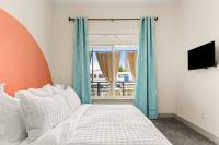 Pool, King Bed, Free Parking | Prime Location - B&B San Antonio