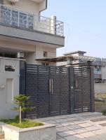 RMT Residencia per room - Bed and Breakfast Pesjawar