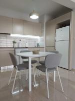 Bird's Nest, close to EMU, in the city center - B&B Derýneia