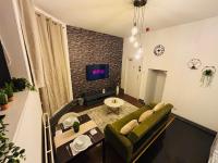 City Centre Retreat, Sleeps 3, 2 Beds, with Air Hockey - B&B Midland