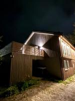 House with parking and view - Chambres d’hôtes Harstad