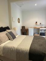 Lord street central Room 1 - B&B Port Campbell