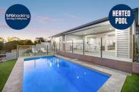 Capri Waterfront Resort-Style 5BR & Pool - Ferienwohnung Gold Coast