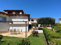 Two-Bedroom Deluxe Apartment with Garden View