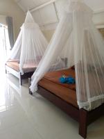 Tiga dara guest house & jungle trekking bukit Lawang - B&B Bukit Lewang