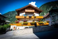 Moroder Haus - Bed and Breakfast