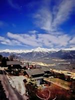 Bear Ridge Retreat - 8mns to slopes - Swiss Alps - Chambres d'hôtes Les Agettes
