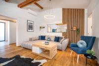 Modern Nature Retreat w Pool, PS5 & Hot Tube - Chambres d’hôtes Sázava