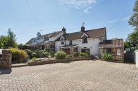 Host & Stay - Windles - B&B Tortworth