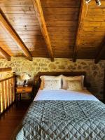 Fos Guesthouse - Bed and Breakfast Feneós