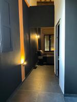UNIQUE Apartments with rooftop & Netflix - B&B Faenza
