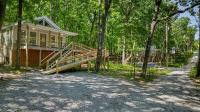 Coyote Cabin at Woodland Retreat at DeSoto beside DeSoto State Park - Chambres d'hôtes Fort Payne