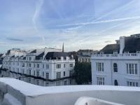 Modern 2 Bed Flat in Paddington - Bed and Breakfast Londen