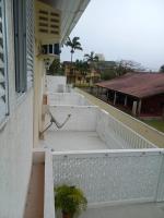 Sobrado aconchegante com Piscina Ar Condicionado 3 quartos a 150 metros do mar no Brejatuba - B&B Guaratuba