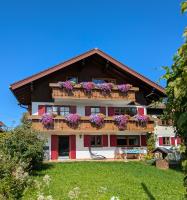 Gästehaus Krumbacher - Ferienwohnung Bolsterlang